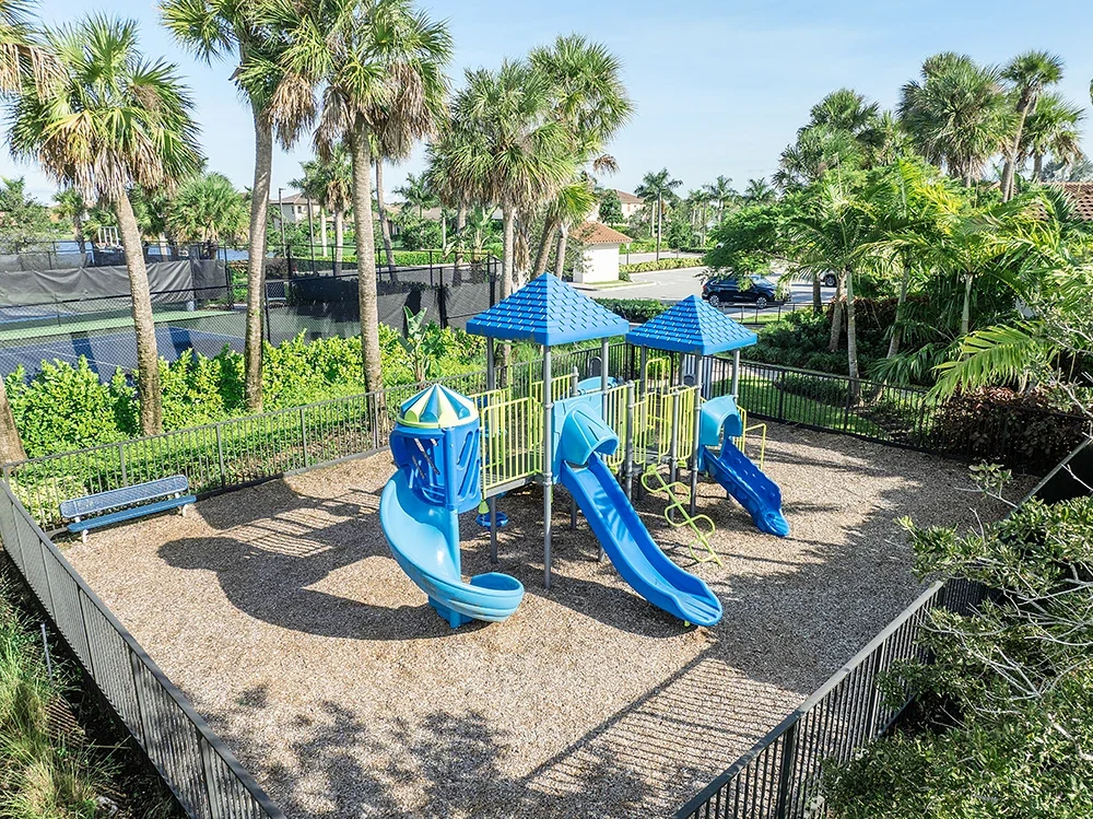 8625 Parkland Bay Dr_017